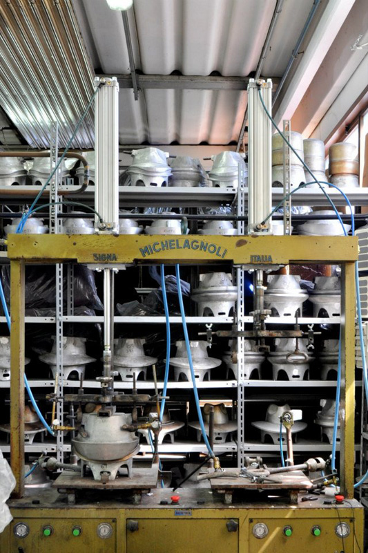 パニッツァの工場