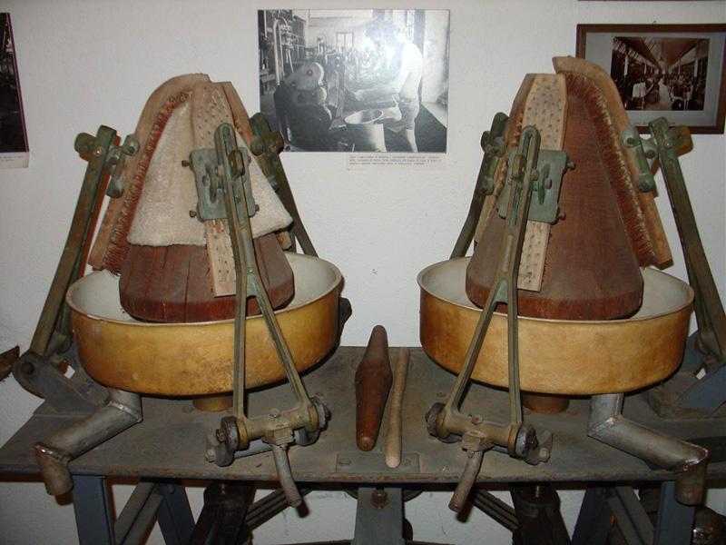 パニッツァの帽子博物館