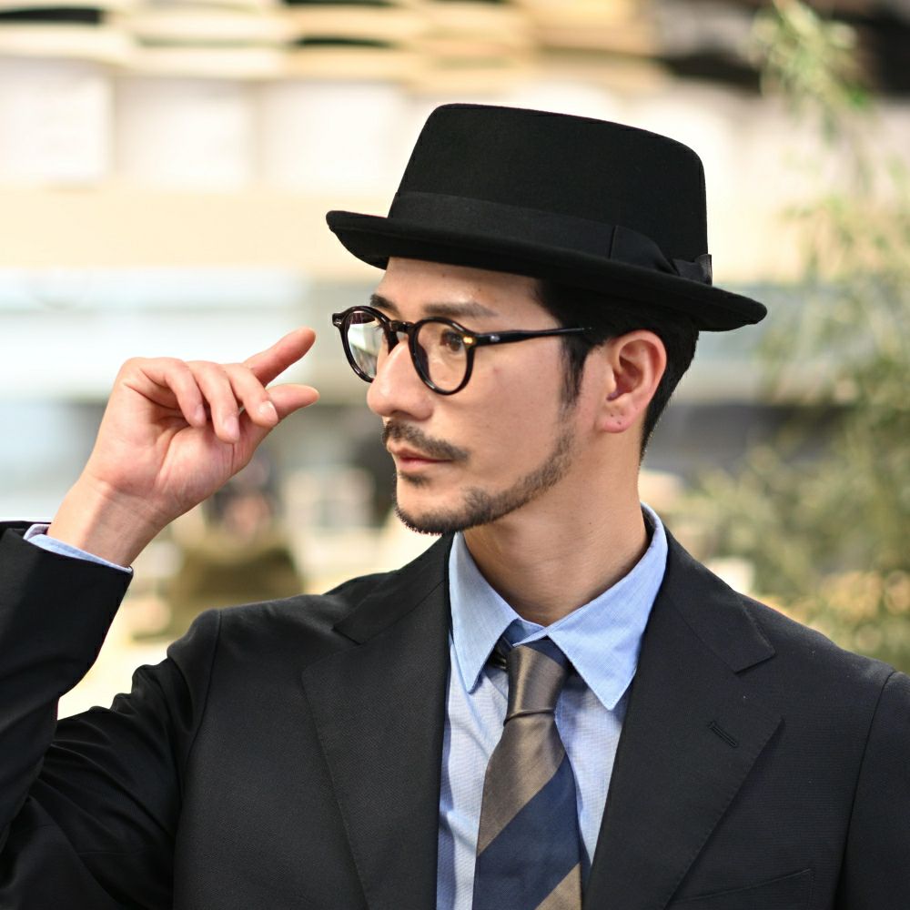 ビガリのポークパイハット PLATITO（プラティート）ブラック