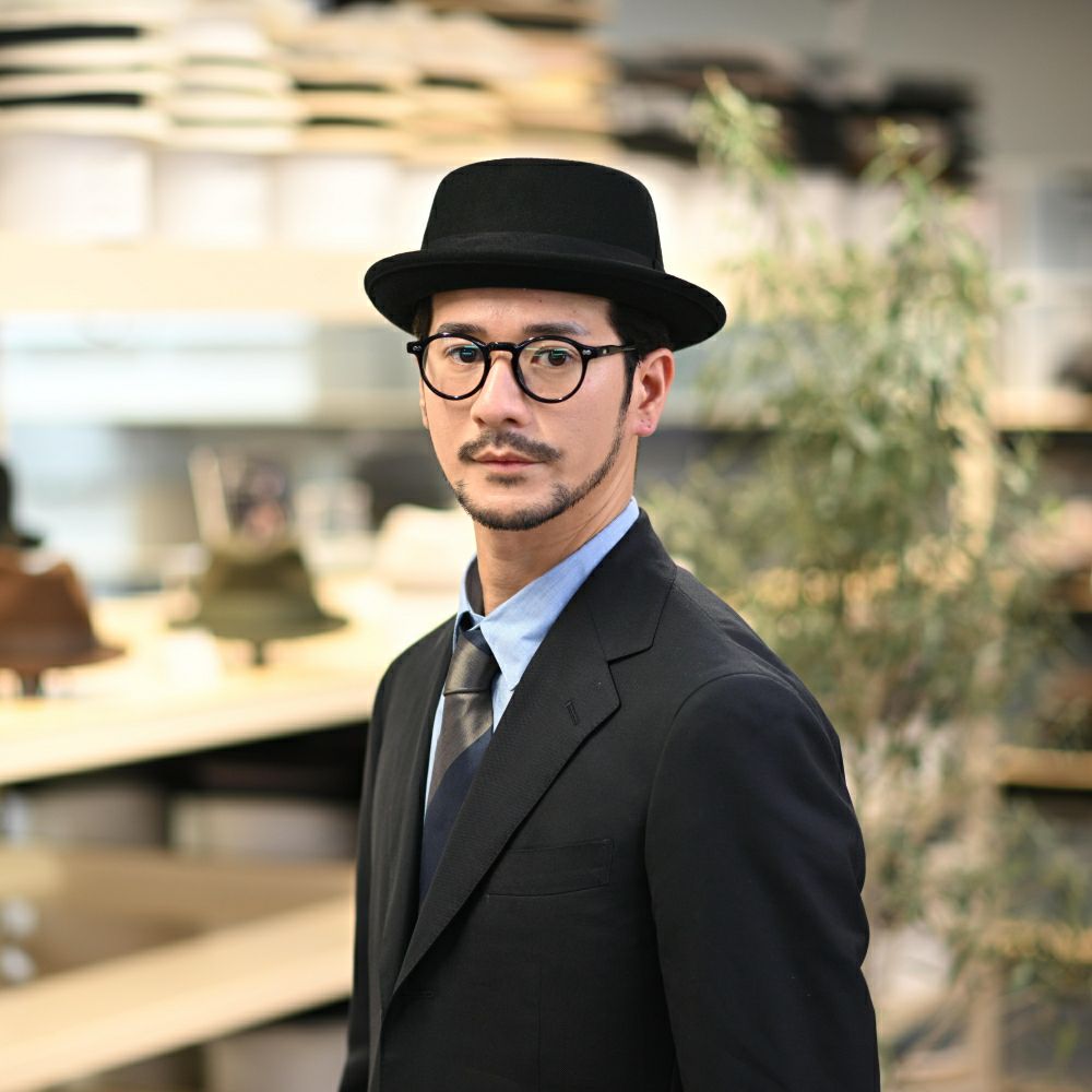 ビガリのポークパイハット PLATITO（プラティート）ブラック