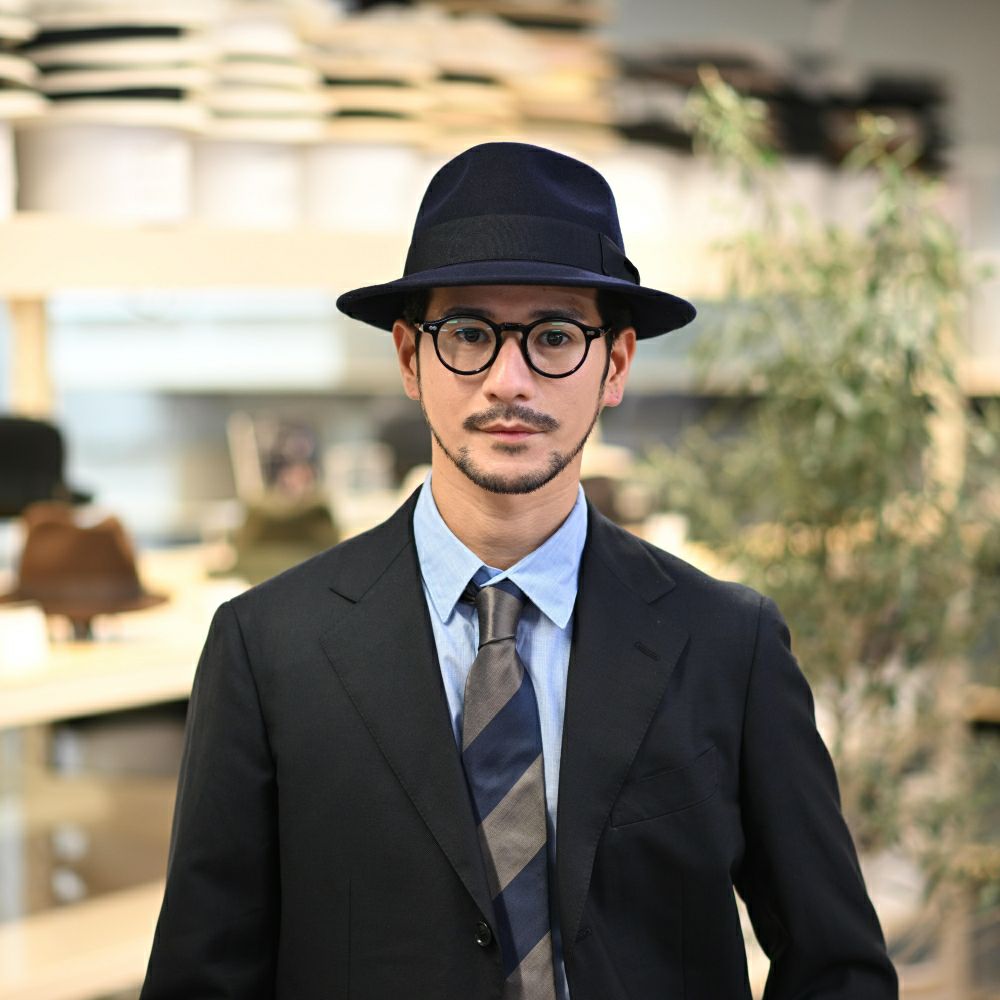 ビガリのフェルトハット PLOMO（プロモ）ネイビー