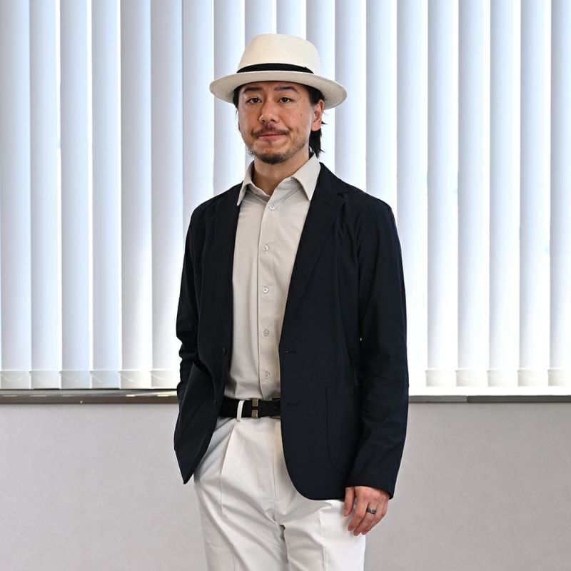 ビガリのパナマハット QUICKSTEP PANAMA（クイックステップ パナマ）ホワイトのモデル写真
