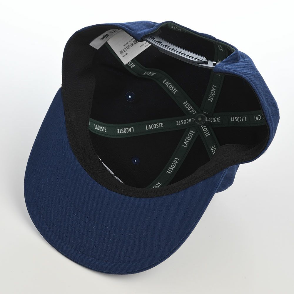 ラコステのキャップ ARCH LOGO FLAT VISOR CAP（アーチロゴフラットバイザーキャップ） L1273 ネイビー
