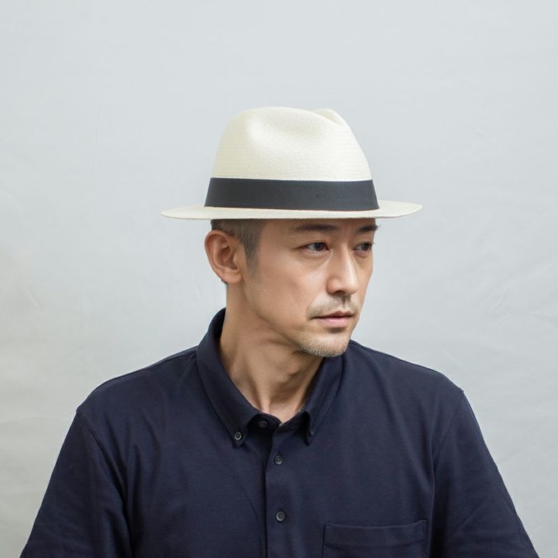 エロイ ベルナールのパナマハット Flat Panama Hat（フラット パナマハット） ホワイト