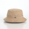 ラコステのバケットハット WASHED LOGO BUCKET HAT（ウォッシュドロゴ バケットハット） L1317 ベージュ