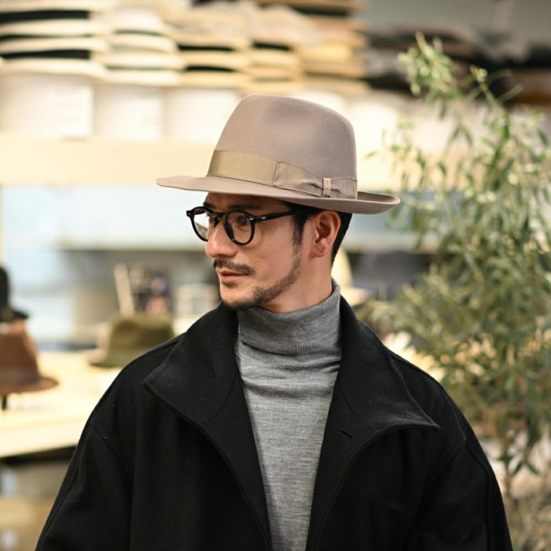 ボルサリーノのフェルトハット Q.S. Anello Rasato（Q.S. アネロ ラザート） 114336 ライトブラウン