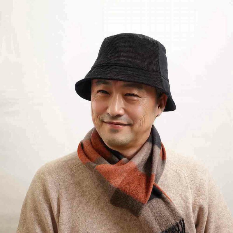 ヘレンカミンスキーのバケットハット FABIEN（ファビアン） ブラック