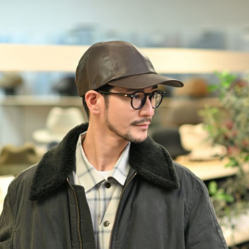ノックスのキャップ 8panel Leather Cap（8パネル レザー キャップ） ブラウン